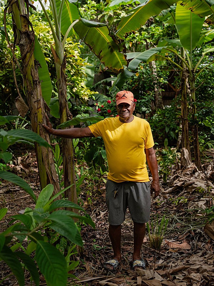 Don José Miguel, agricultor de la finca · Finca Tierra Negra